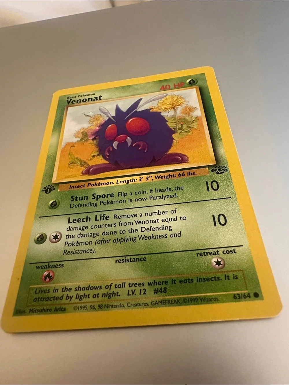 Venonat Pokémon 1st Edition Trading Card